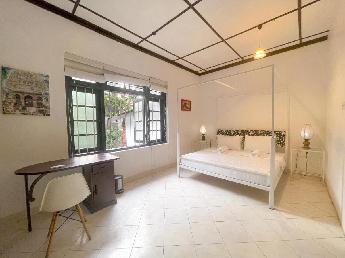 Hostel Lost & Found - *